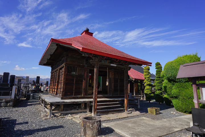 薬師堂「薬師如来」
